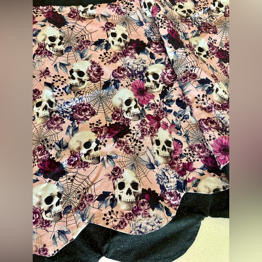Skull apron - Picture 4 of 5